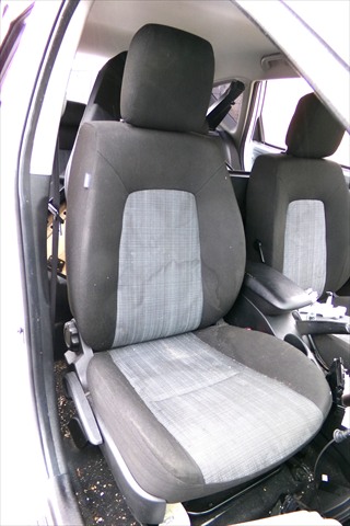 Asiento Delantero Derecho