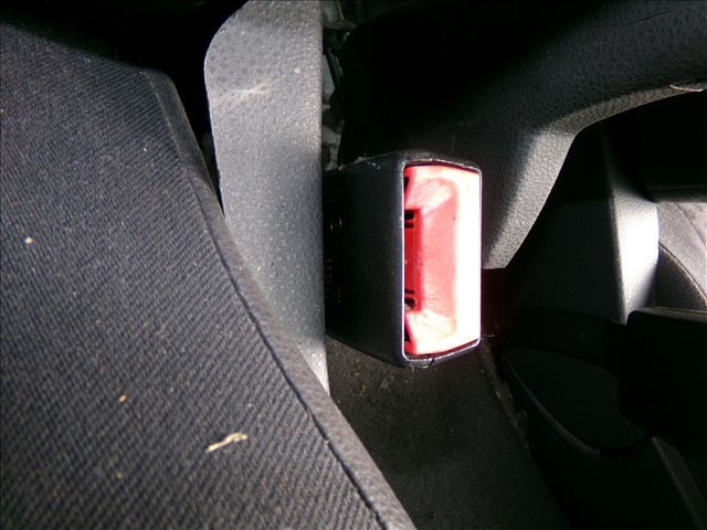 Enganche Cinturon Delantero Derecho