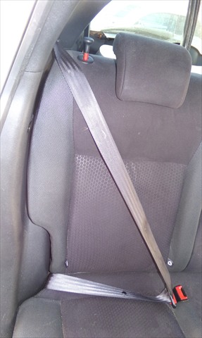 Cinturon Trasero Derecho