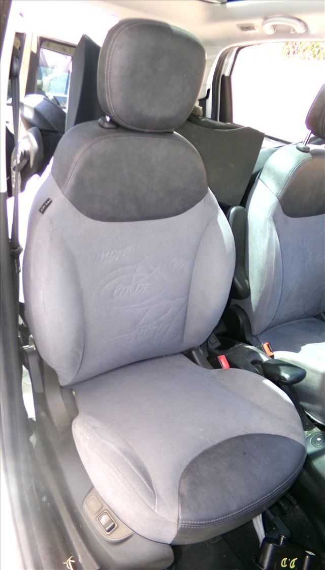 Asiento Delantero Derecho