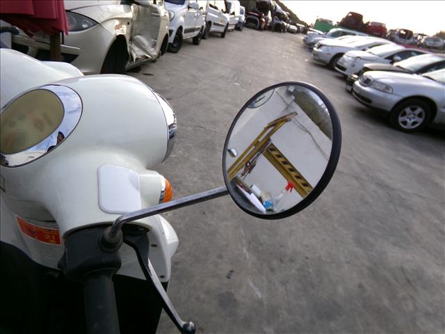 Retrovisor Derecho