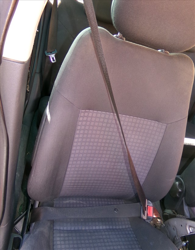 Cinturon Delantero Derecho