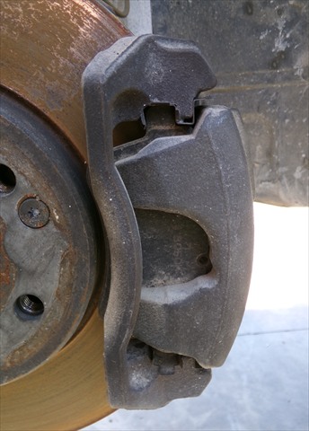 Pinza de Freno Delantera Izquierda