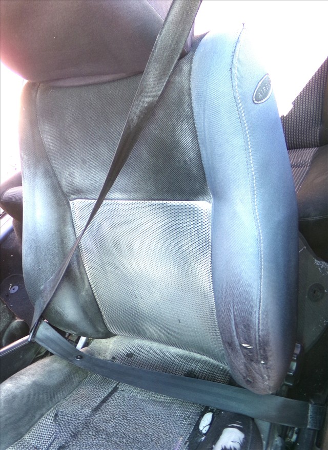 Cinturon Delantero Izquierdo