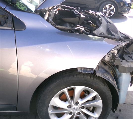 Aleta Delantera Derecha