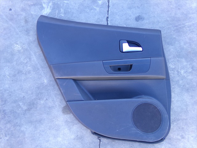 Guarnecido Trasero Izquierdo