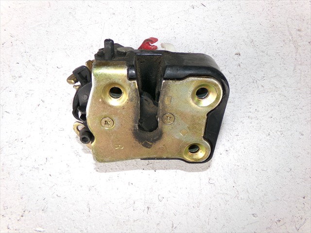 Cerradura Trasera Derecha