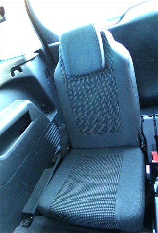 Asiento Trasero Derecho Tercera Fila