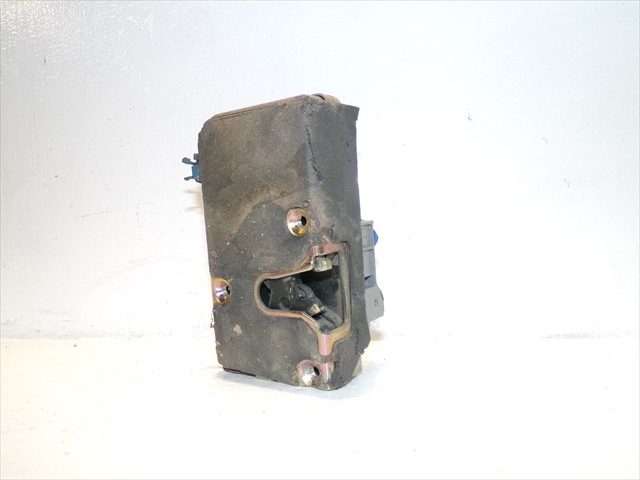 Cerradura Delantero Izquierda