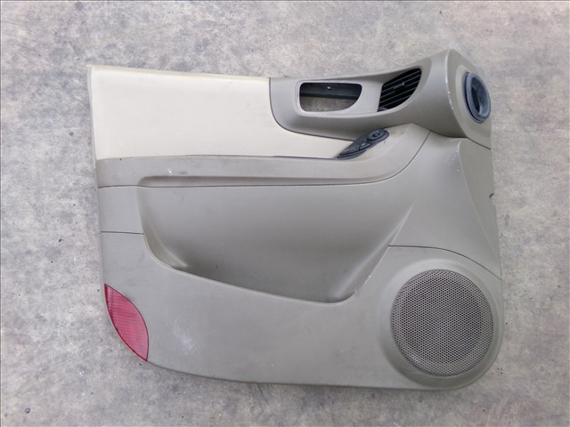 Guarnecido Delantero Izquierdo