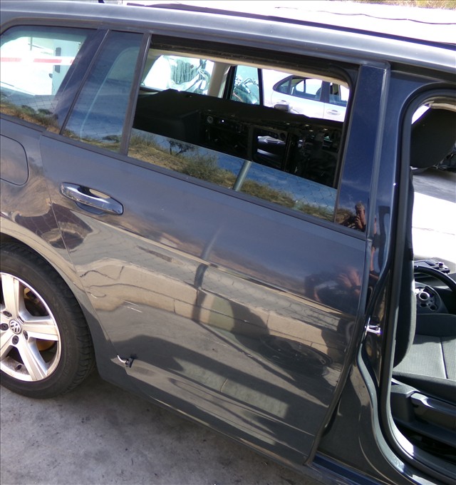 Puerta Trasera Derecha