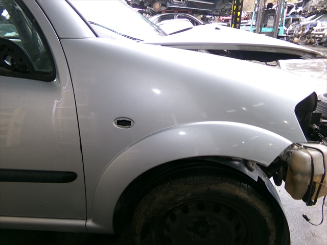 Aleta Delantera Derecha