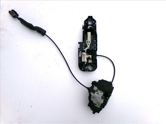 Cerradura Delantero Derecha