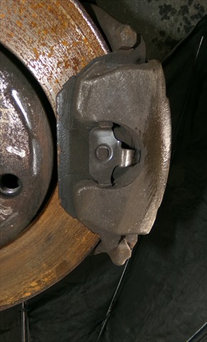 Pinza de Freno Delantera Derecha