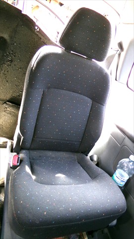 Asiento Trasero Izquierdo Tercera Fila