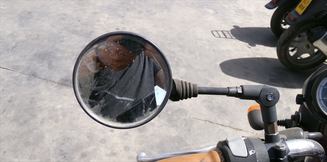 Retrovisor Izquierdo