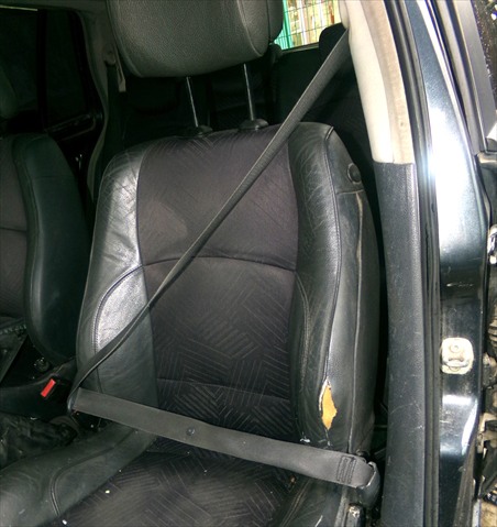 Cinturon Delantero Izquierdo