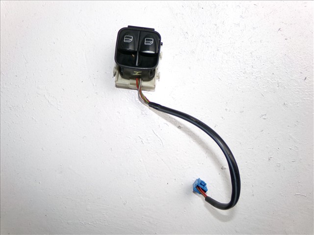 Botonera Elevalunas Delantera Izquierda