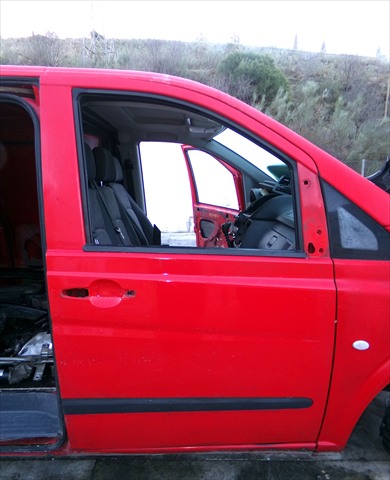 Puerta Delantera Derecha