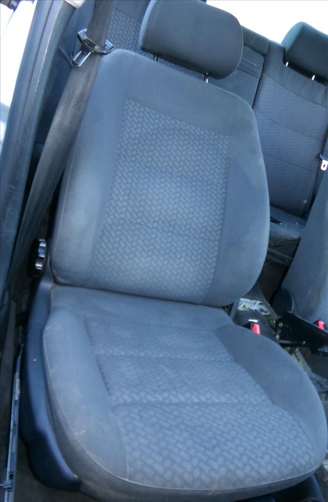Asiento Delantero Derecho