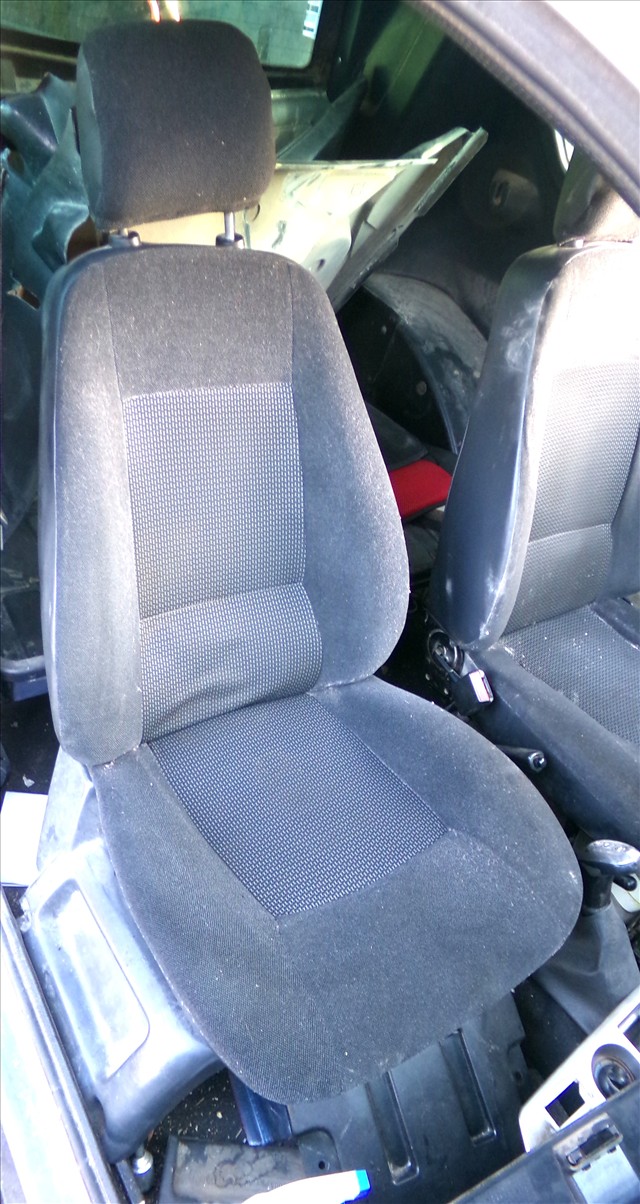 Asiento Delantero Derecho