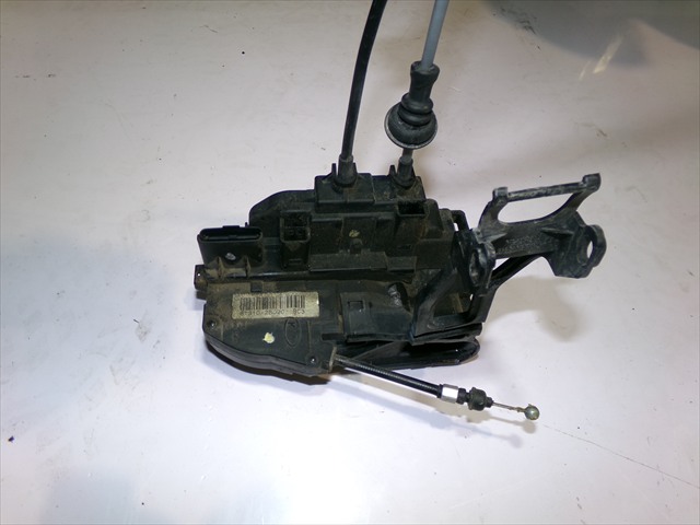 Cerradura Delantero Izquierda
