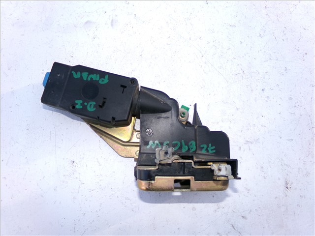 Cerradura Delantero Izquierda