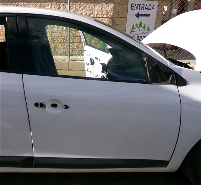 Puerta Delantera Derecha