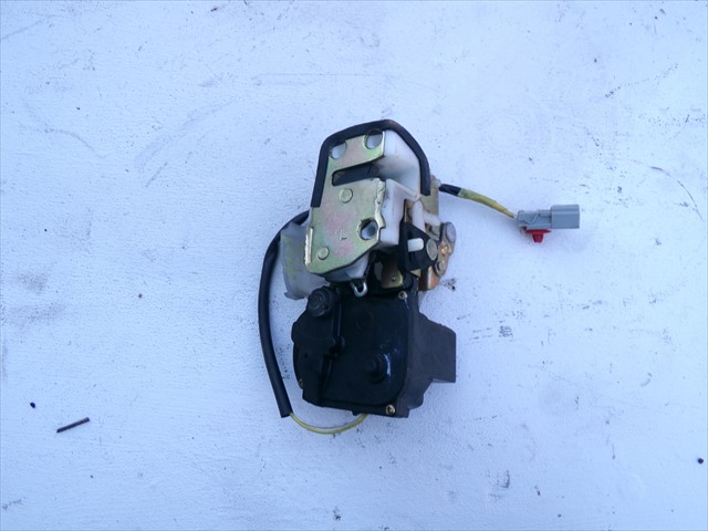 Cerradura Trasera Izquierda