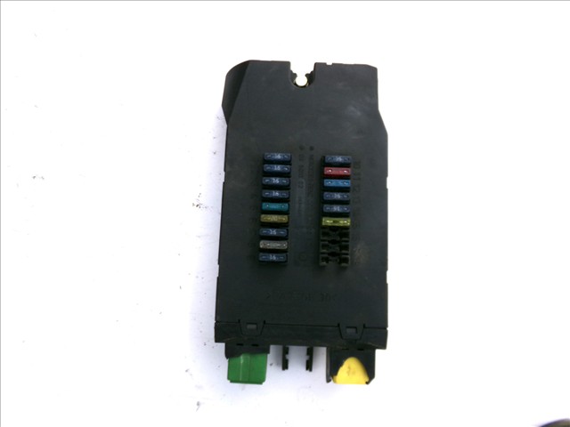 Caja Reles y Fusibles