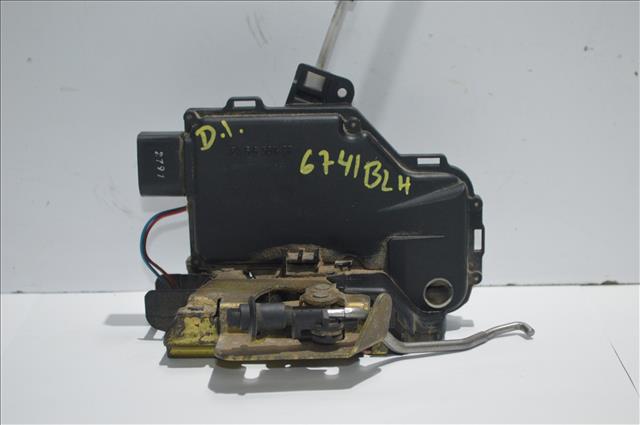 Cerradura Delantero Izquierda