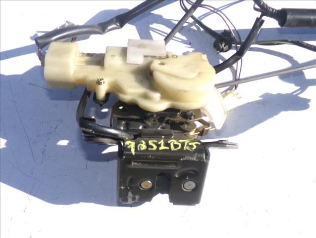 Cerradura Porton Maletero
