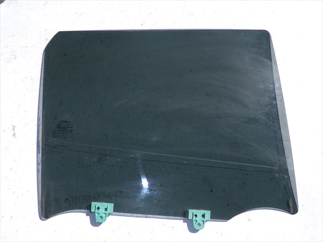 Cristal Puerta Trasera Derecha