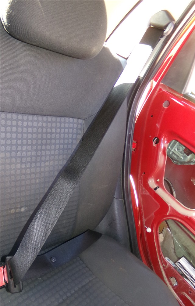 Cinturon Trasero Izquierdo