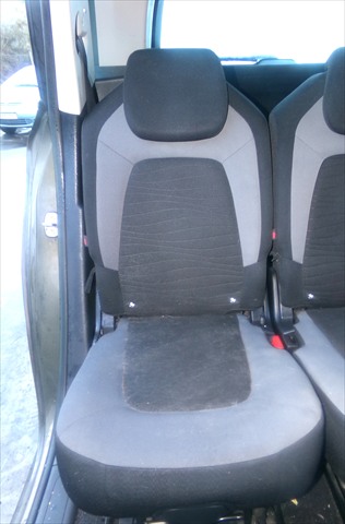 Asiento Trasero Derecho