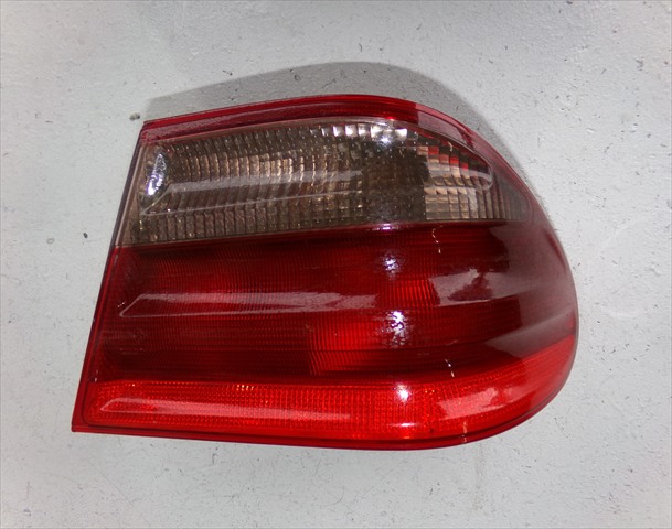 Piloto Trasera Derecho