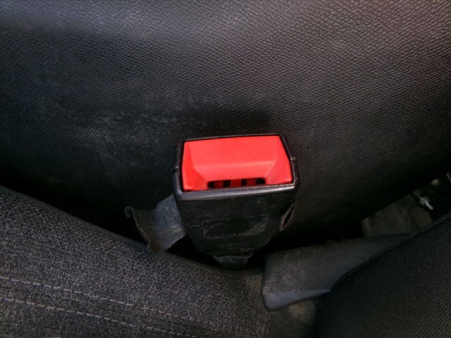 Enganche Cinturon Delantero Izquierdo