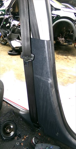 Cinturon Delantero Izquierdo