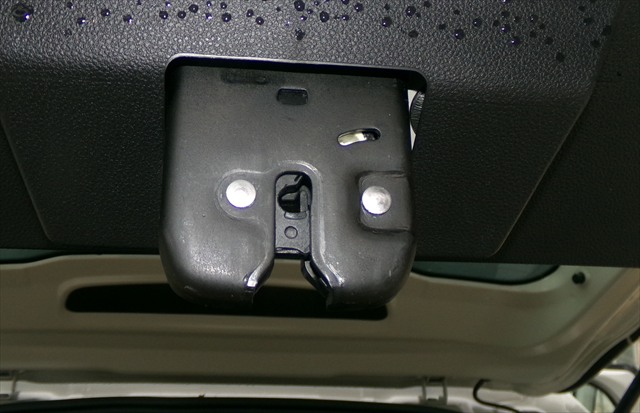 Cerradura Porton Maletero