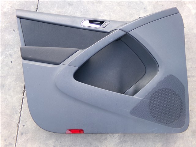 Guarnecido Delantero Izquierdo