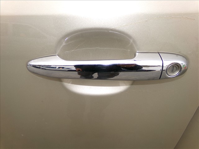 Maneta Exterior Delantera Izquierda