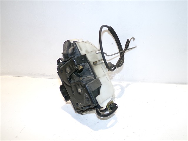 Cerradura Delantero Izquierda