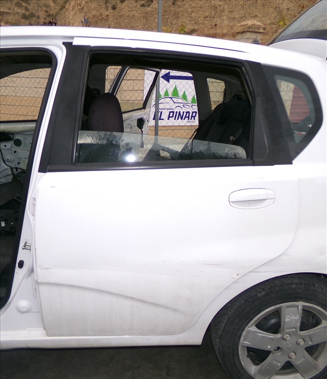 Puerta Trasera Izquierda