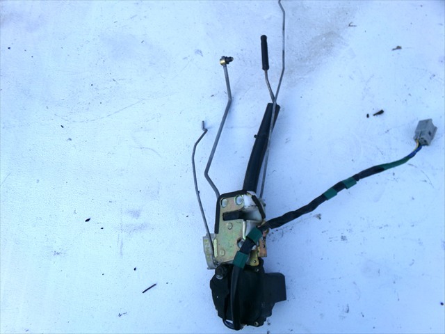 Cerradura Delantero Izquierda