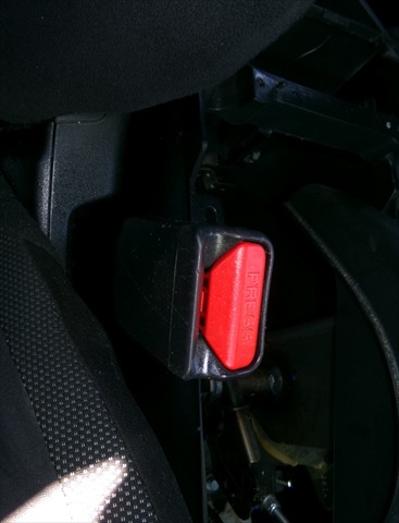 Enganche Cinturon Delantero Derecho