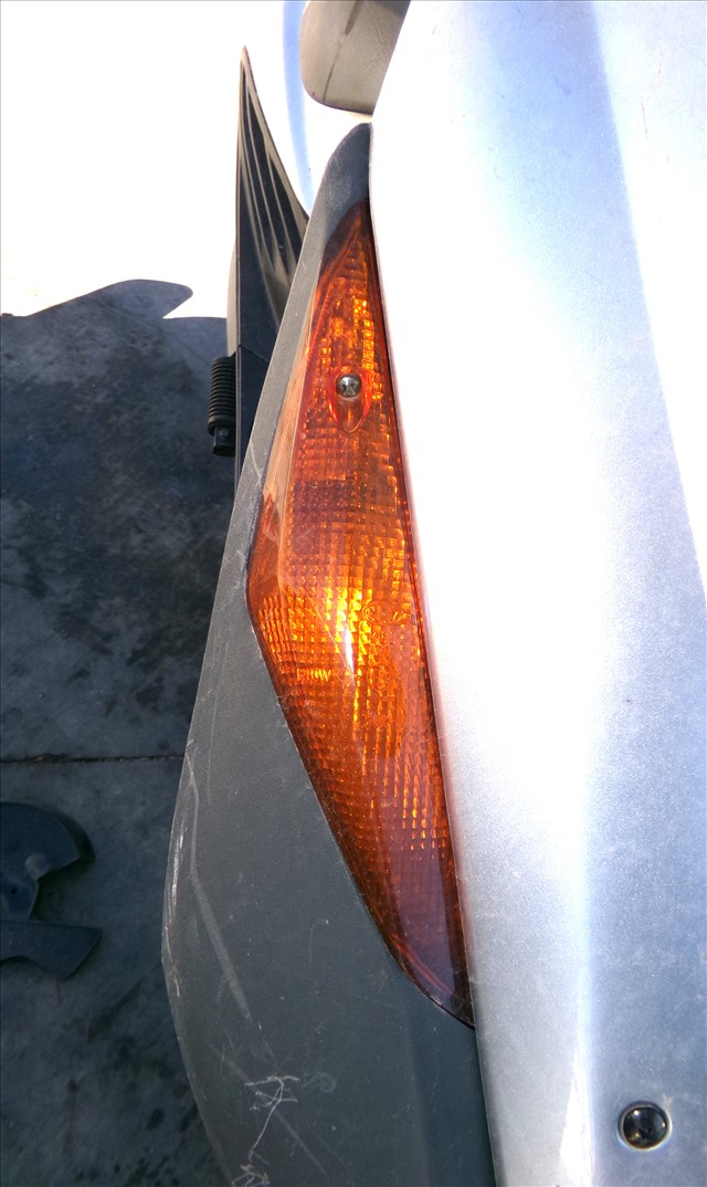 Intermitente Delantero Derecho