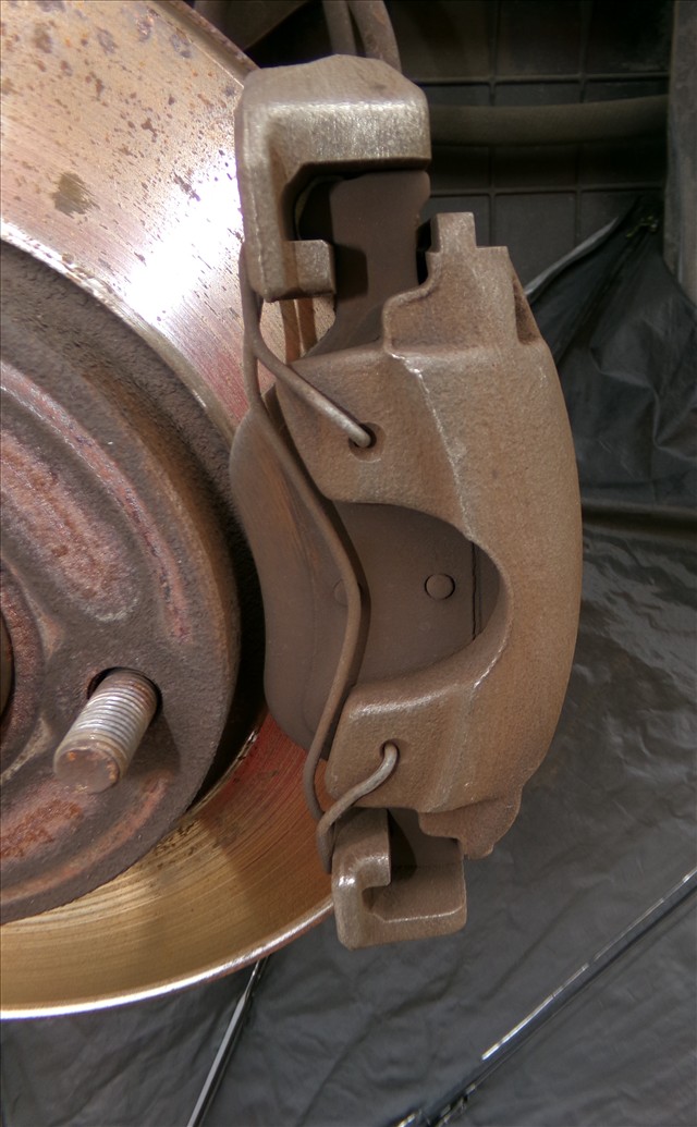 Pinza de Freno Delantera Derecha