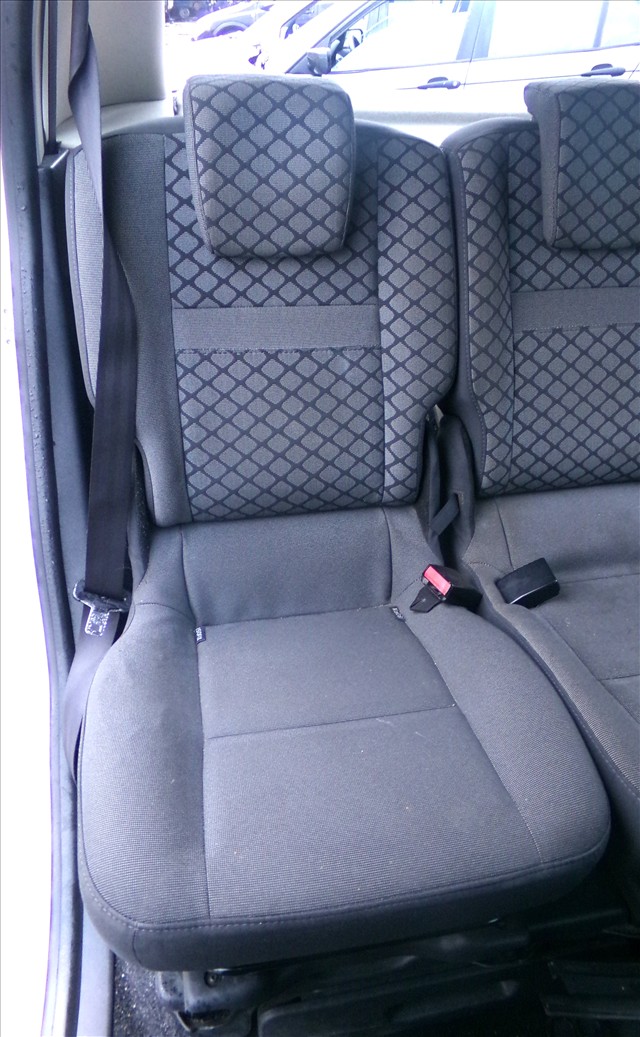 Asiento Trasero Derecho