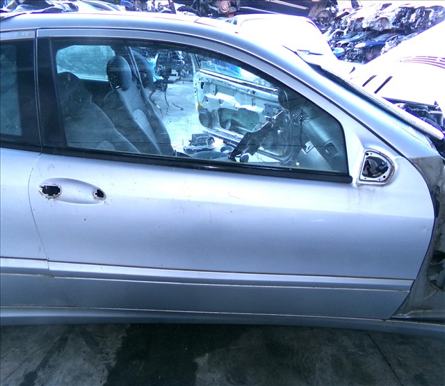 Puerta Delantera Derecha