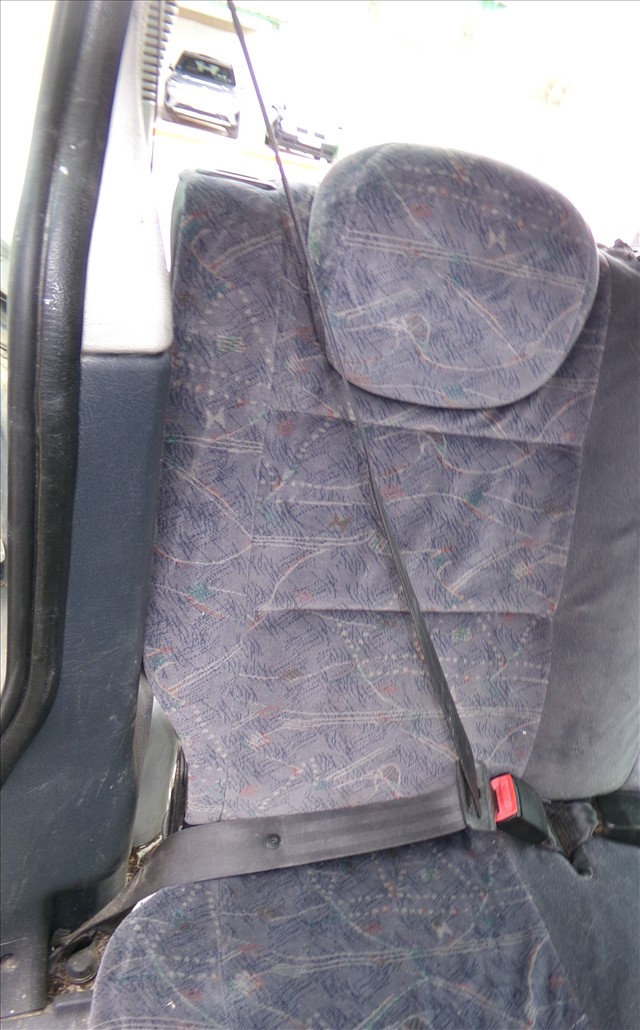 Cinturon Trasero Derecho